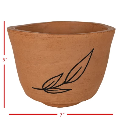 Leaf Accent Terracotta Planter - Foreside Home & Garden 6 Leaf Accent Terracotta Planter - Foreside Home & Garden - Image 4