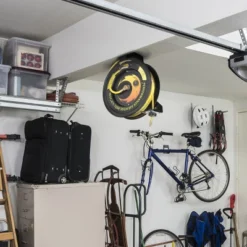 Fleming Supply Retractable Rubber Air Hose Reel, 20.75" X 7" X 19" -Sunnydaze Store GUEST 692c9f79 7c52 47fe ab13 6b9b9b5d00a8