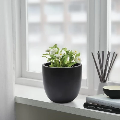 LuxenHome Round Tapered 9.2" H House Planter, Indoor/Outdoor Black 5 LuxenHome Round Tapered 9.2" H House Planter, Indoor/Outdoor Black - Image 3