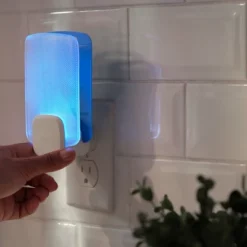 Raid Essentials Flying Insect Light Trap Starter Kit - 1 Device + 1 Refill -Sunnydaze Store GUEST c59f0c8a 7d73 402a be59 5bd3bb2d64ea